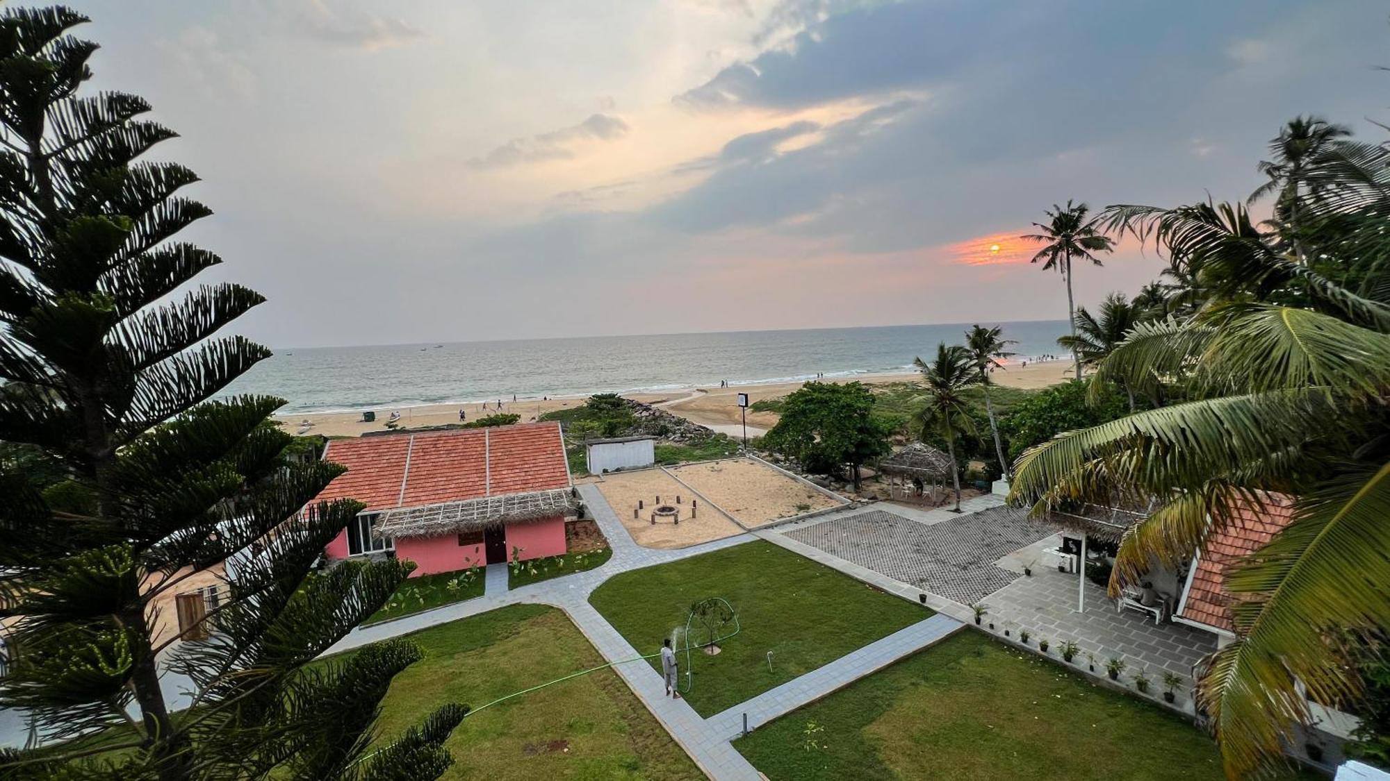 Beach House Varkala By Palmyra Εξωτερικό φωτογραφία