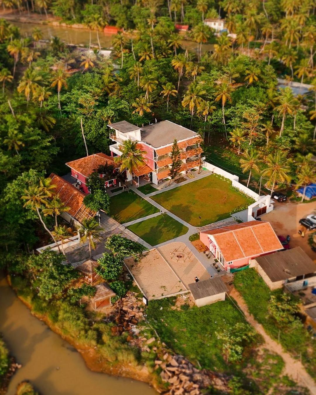 Beach House Varkala By Palmyra Εξωτερικό φωτογραφία